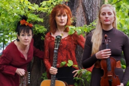 Huldrelokkk - Ein panskandinavisches Ladies Folk Trio